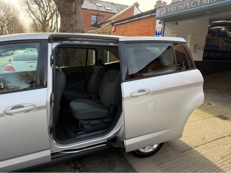 2013 Ford Grand C-Max - thumbnail 10