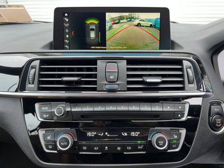 2017 BMW 1 Series 118d M-SPORT 2.0 D // SHADOW EDITION // LEATHER HEATED SEATS // 360 PARKING SENSORS €18,900 thumbnail