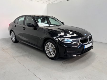 2021 BMW 3 Series - thumbnail 1