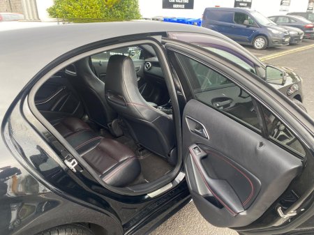 2013 Mercedes-Benz A Class DBA-176042 €12,950 thumbnail