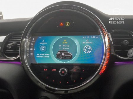 2024 MINI Hatch 3-Door Cooper Classic €29,900 thumbnail