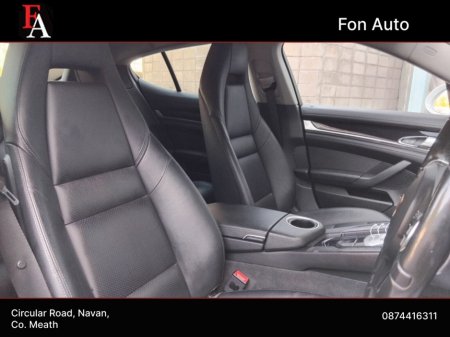 2015 Porsche Panamera - thumbnail 16