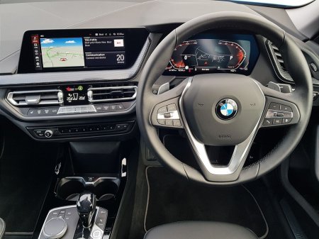 2023 BMW 2 Series - thumbnail 5