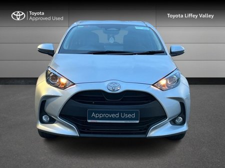 2025 Toyota Yaris - thumbnail 5