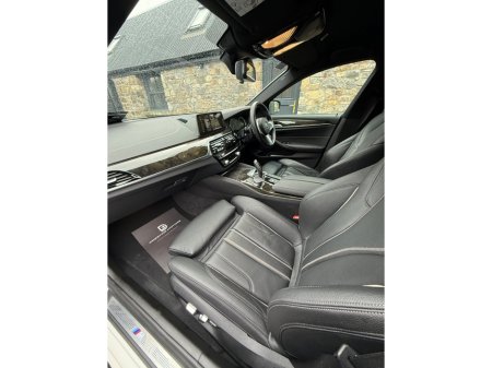 2017 BMW 5 Series  €27,995 thumbnail