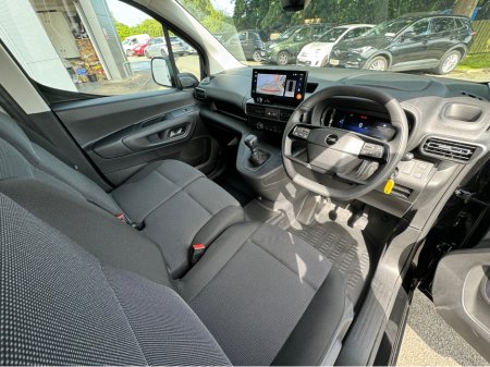 2026 Opel Combo Sportive | 1.5 | L1H1 | 100PS €24,549