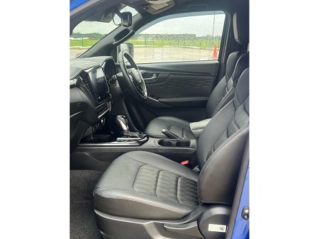 2025 Isuzu D-MAX AT35 ARCTIC TRUCK €64,900 thumbnail