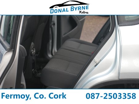 2011 Volkswagen Tiguan TREND & FUN 2.0 TDI MANUAL 6SPEED FWD 110HP 4DR €8,950 thumbnail