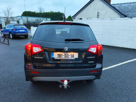 2019 Suzuki Vitara 1.6 DDiS SZ5 ALLGRIP MT €19,950 thumbnail
