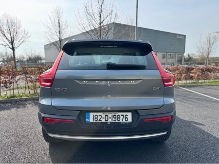 2018 Volvo XC40 - thumbnail 4