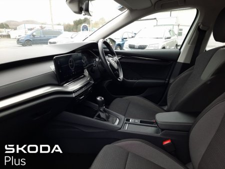 2023 Skoda Octavia - thumbnail 4