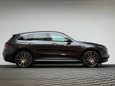 2024 Mercedes-Benz EQC - thumbnail 8