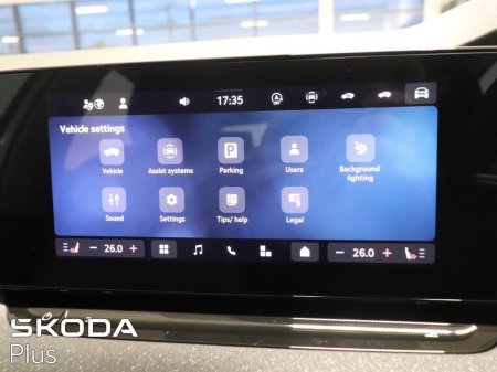 2025 Skoda Octavia Selection 1.5TSI 115HP €33,950 thumbnail