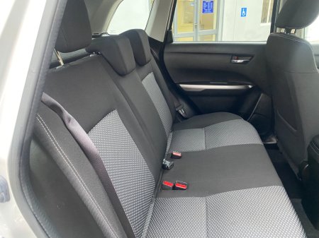 2023 Suzuki Vitara - thumbnail 12