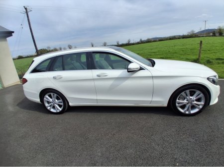 2016 Mercedes-Benz C Class - thumbnail 5