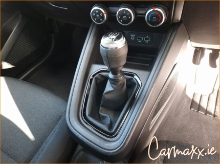 2022 Renault Clio - thumbnail 20