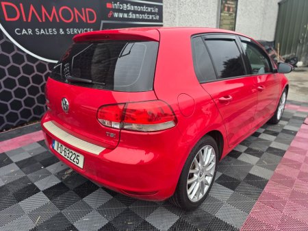 2011 Volkswagen Golf - thumbnail 5