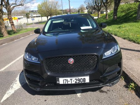 2017 Jaguar F-Pace 2.0 D RWD SE PURE 5DR