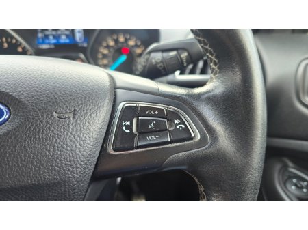 2017 Ford Kuga - thumbnail 23