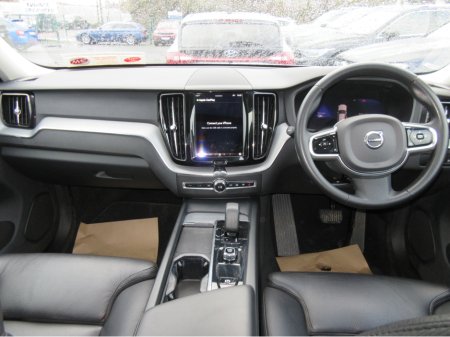 2023 Volvo XC60 T6 PHEV PLUS DARK AWD AUTO - PAN ROOF - FINANCE & SCRAPPAGE AVAILABLE €39,895 thumbnail