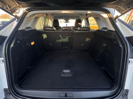 2018 Peugeot 3008 ALLURE 1.5 BLUE HDI 130 6 6.2 4DR €14,800 thumbnail