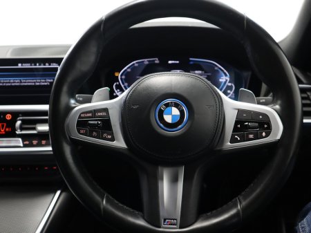 2022 BMW 3 Series *14* M SPORT AUTO €30,900 thumbnail