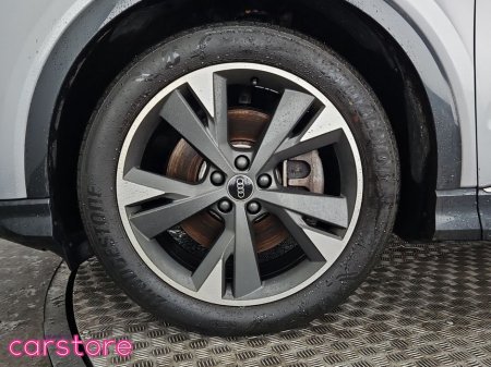 2022 Audi Q4 e-tron Q4 E-Tron S Line 40 S Line 40 204 Electric 82kWh Auto €34,880 thumbnail