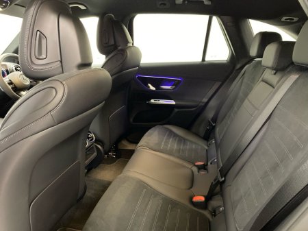 2025 Mercedes-Benz GLC Class - thumbnail 4