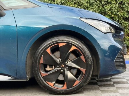 2023 Cupra Born E-BOOST 77 KWH * HUGE SPEC * // PERFORMANCE MODEL // 19" TYPHOON ALLOYS // HEATED SPORT SEATS // CUPRA MODE €24,900 thumbnail