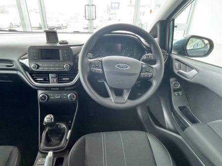 2019 Ford Fiesta - thumbnail 10