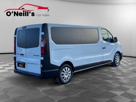 2021 Renault Trafic - thumbnail 3