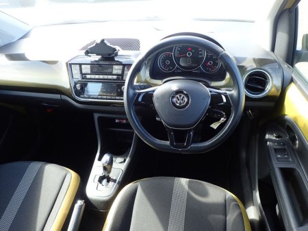 2017 Volkswagen up! Automatic 1.0 5DR H/B €11,750