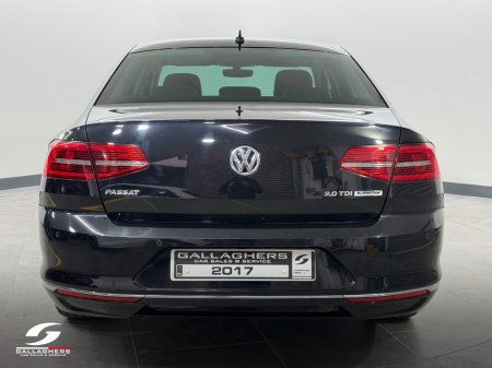 2017 Volkswagen Passat - thumbnail 8