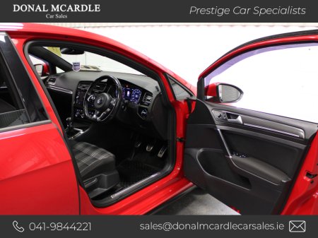 2017 Volkswagen Golf 2.0 TDI GTD 184PS 5DR €17,450 thumbnail