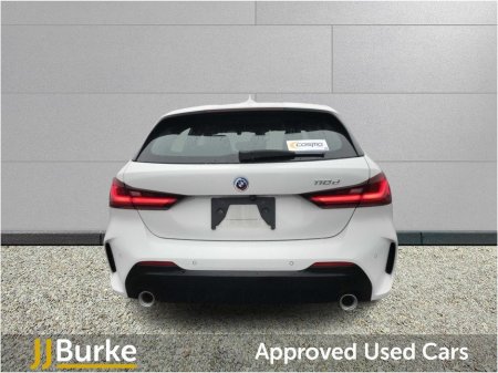 2023 BMW 1 Series - thumbnail 5