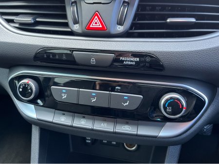 2018 Hyundai i30 - thumbnail 18