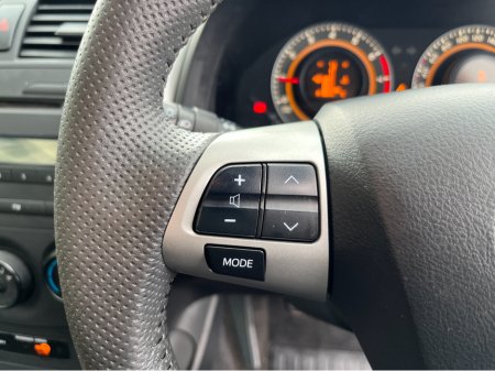 2013 Toyota Corolla - thumbnail 15