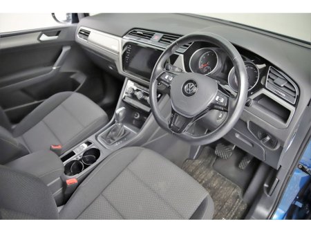 2017 Volkswagen Touran 1.4 TSI DSG COMFORTLINE*REVERSE CAM*CAR PLAY*ANDROID AUTO* €18,890 thumbnail