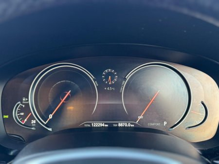 2017 BMW 5 Series - thumbnail 16