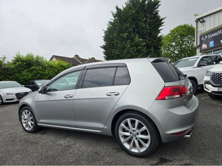 2016 Volkswagen Golf ( 162 REG ) 1.4 HIGHLINE EDITION ALCANTARA SEATS PRIVACY GLASS REVERSING CAMERA - SIMI DEALER - LOW ROAD TAX BAND €16,450 thumbnail