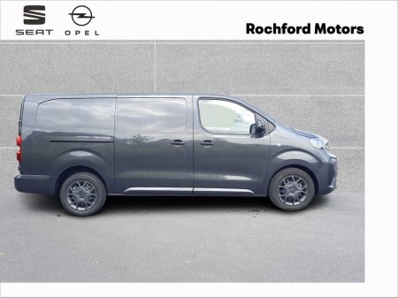 2025 Opel Vivaro Sportive 1.5d 120ps L2H1  ***DEMO SALE*** €25,975