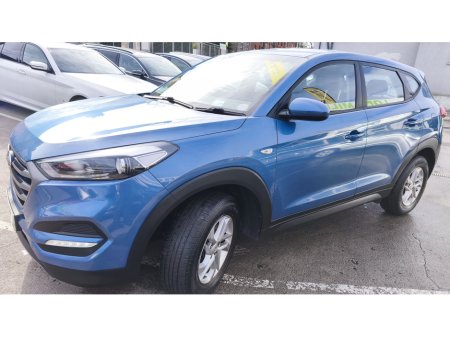 2016 Hyundai Tucson - thumbnail 3