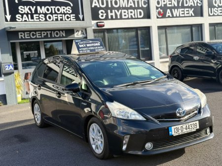 2013 Toyota Prius  €11,990 thumbnail