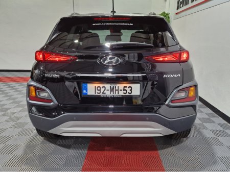 2019 Hyundai Kona 1.0 KAUAI EXECUTIVE 6 SPEED MANUAL **ORIGINAL IRISH CAR / LOW MILEAGE / APPLE CARPLAY & ANDROID AUTO / CRUISE CONTROL / HEATED FRONT SEATS / REVERSE CAMERA / REAR PARKING ASSIST / REAR PRIVACY GLASS** €15,450