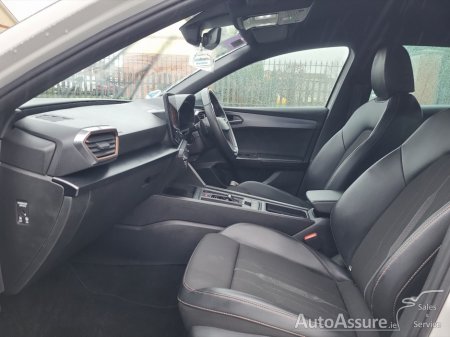 2023 Cupra Leon 1.5 E-TSI 150BHP DSG AUTO *** Heated Sport Seats / Apple Carplay / Park Assist *** €26,900 thumbnail