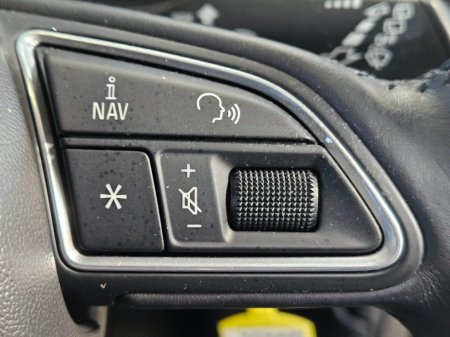 2014 Audi A1 - thumbnail 10