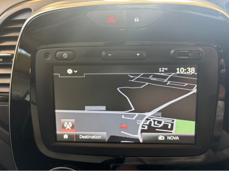 2021 Renault Captur - thumbnail 2