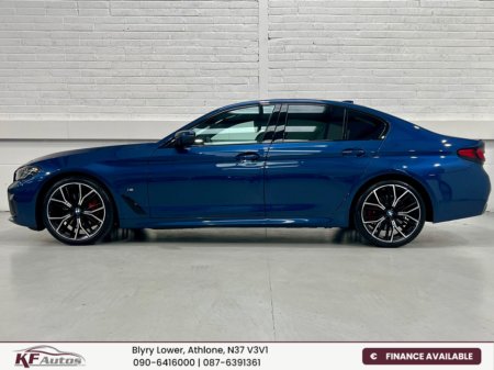 2023 BMW 5 Series - thumbnail 4