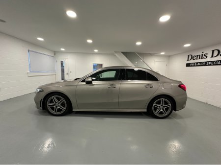 2021 Mercedes-Benz A Class (211) A200D AMG AUTO €31,950 thumbnail