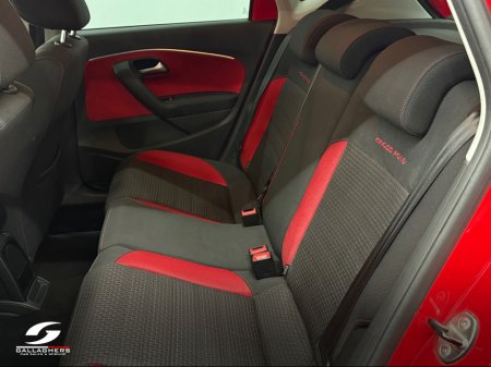 2016 Volkswagen Polo (162) POLO CROSS 1.2 PETROL AUTOMATIC ONLY 59K KMS €13,995 thumbnail